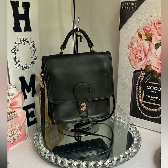 Coach vintages black leather Crossbody Bag - Picture 11 of 11